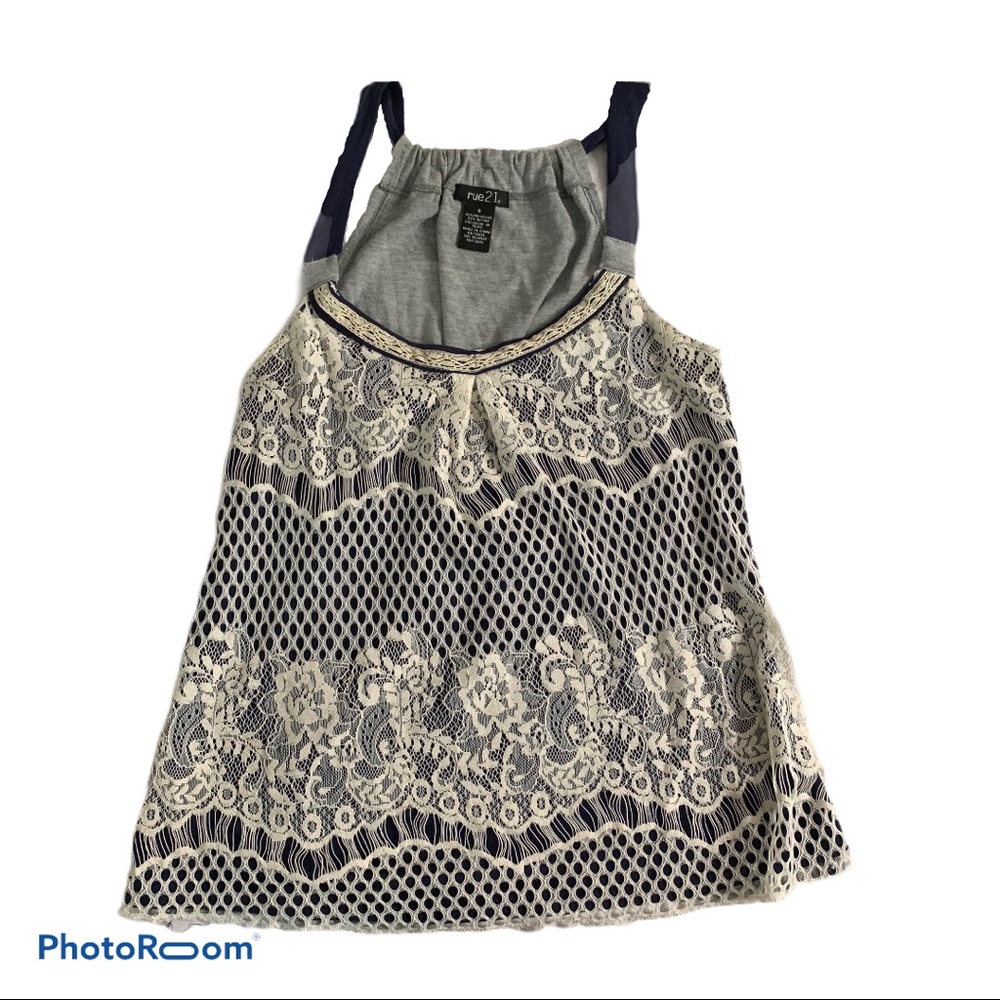 Rue 21 Size S Lace Sleeveless Blouse